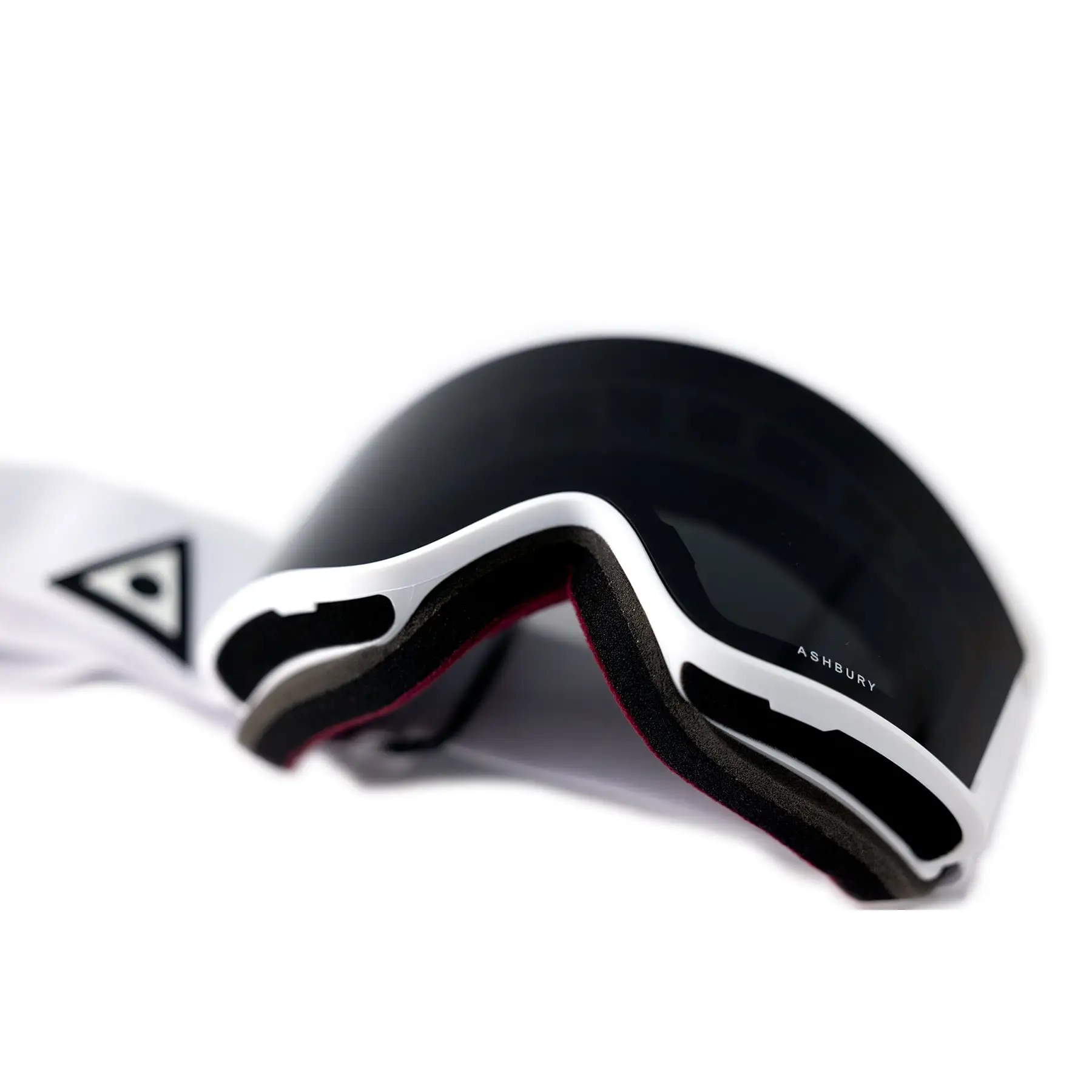 Ashbury A12 - Image 8